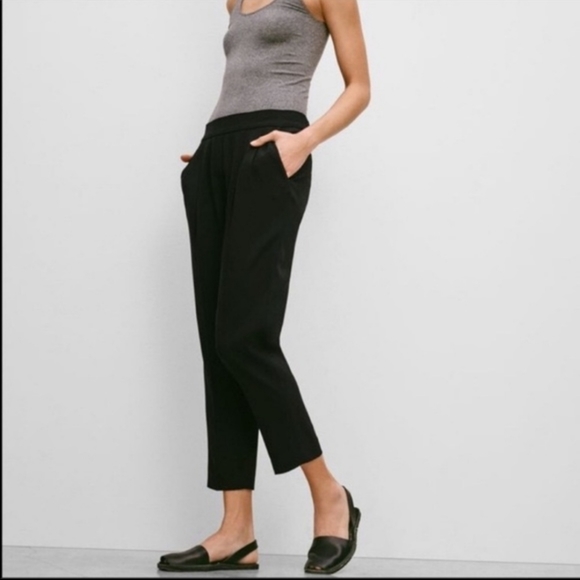 Babaton Cohen Black Pull on Crepe Ankle Crop Pants Size 14 Minimalist Casual - Picture 3 of 16